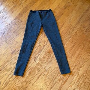 Vera Wang fashion leggings